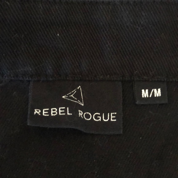 Rebel Rogue - Denim Skirt with Buttons - Picture 3 of 3